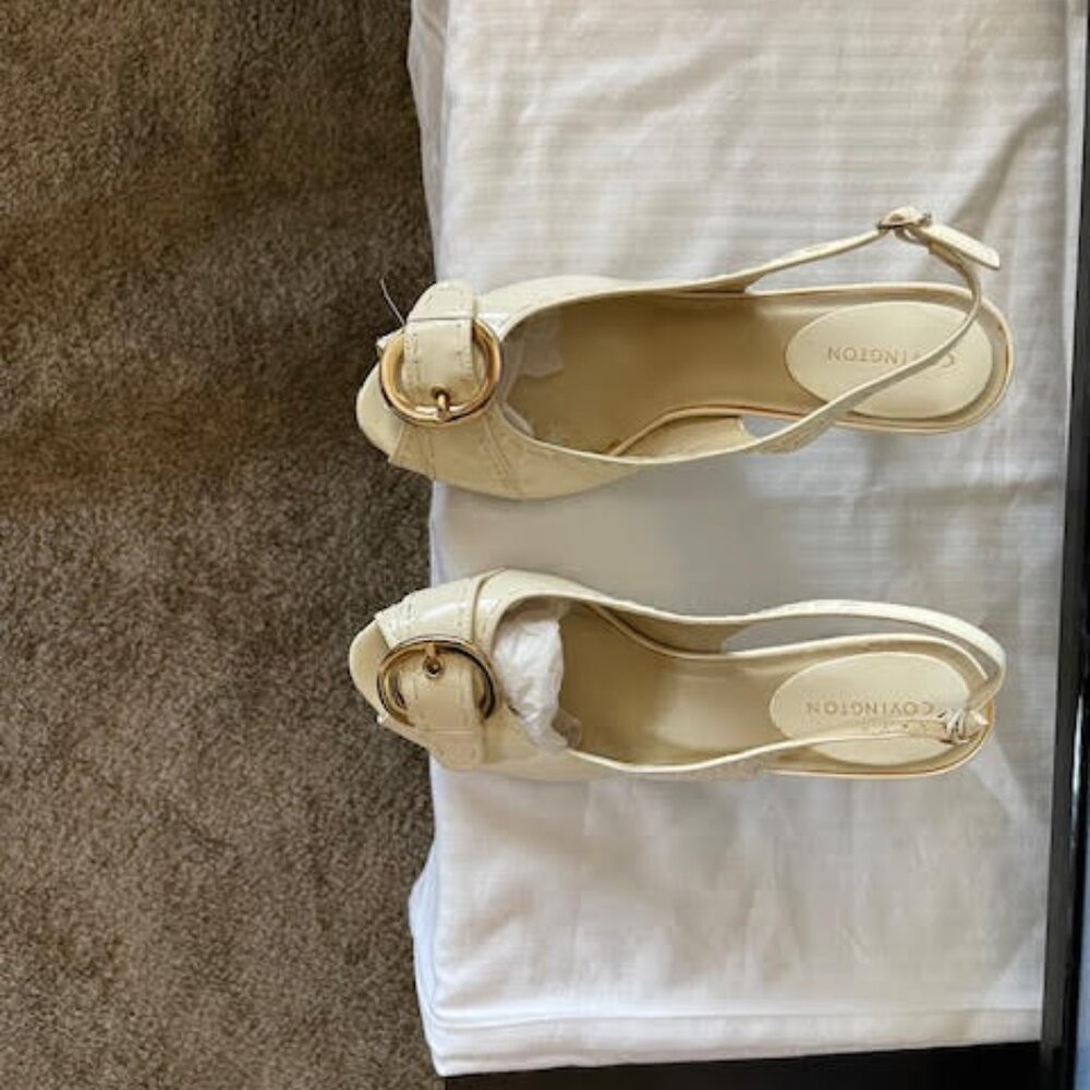WOMEN SHOES